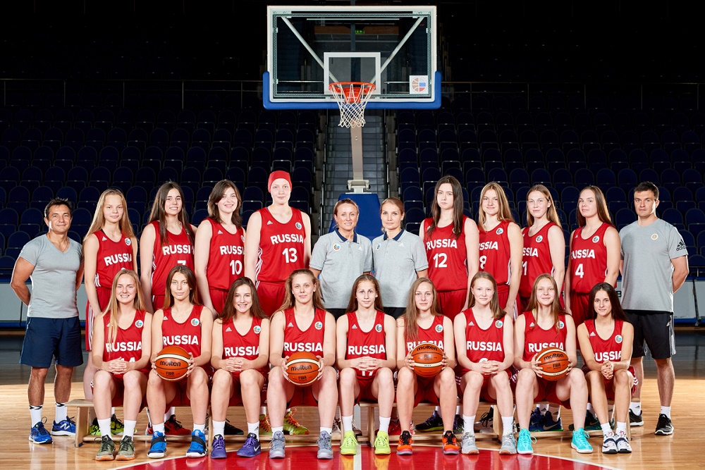Женская сборная U16 одержала волевую победу над Латвией