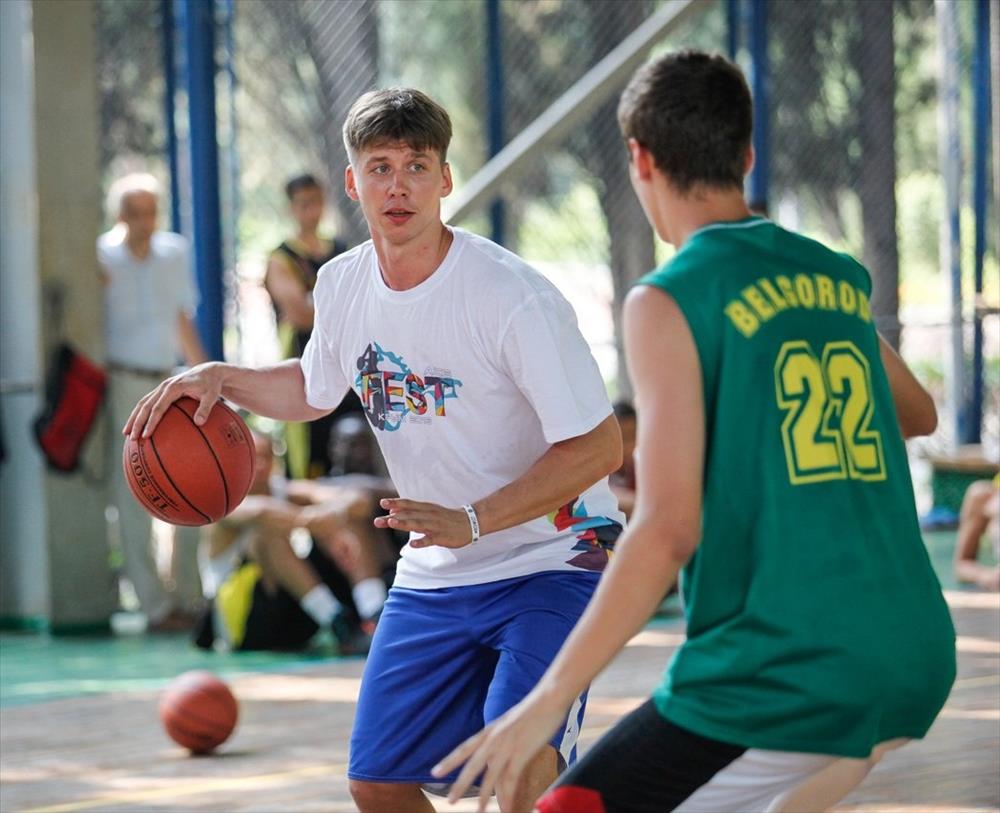 В Крыму завершился всероссийский фестиваль студенческого баскетбола