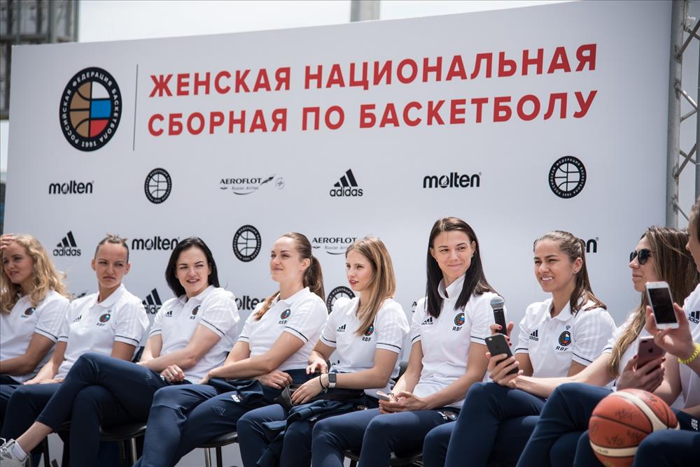 Женская сборная России была представлена в Сочи