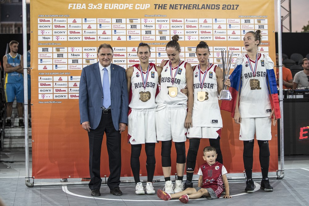Женская сборная-2017: чемпионки мира стали лучшими и в Европе!